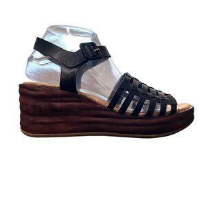 Korks Women's Size 8 Black Wedge Sandal Marley Woven Straps Adjustable Buckle